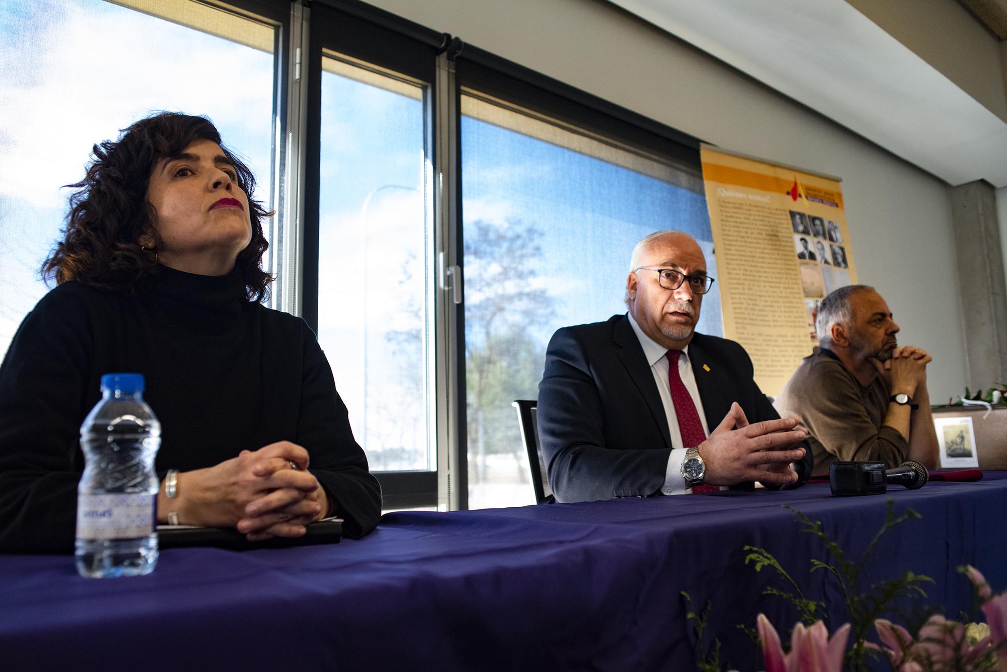 Manzanares entrega de restos - 2